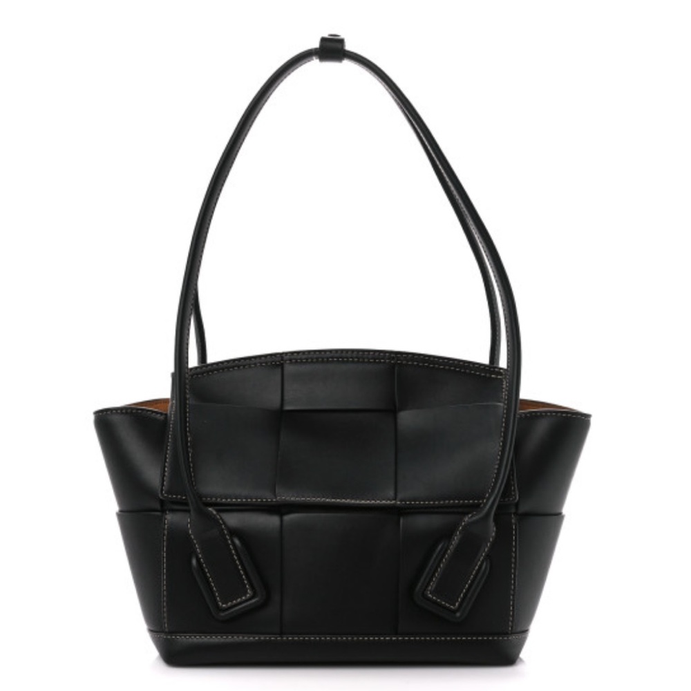 AUTHENTIC Bottega Veneta Woven Intrecciato Arco 33 Black, Excellent Condition!